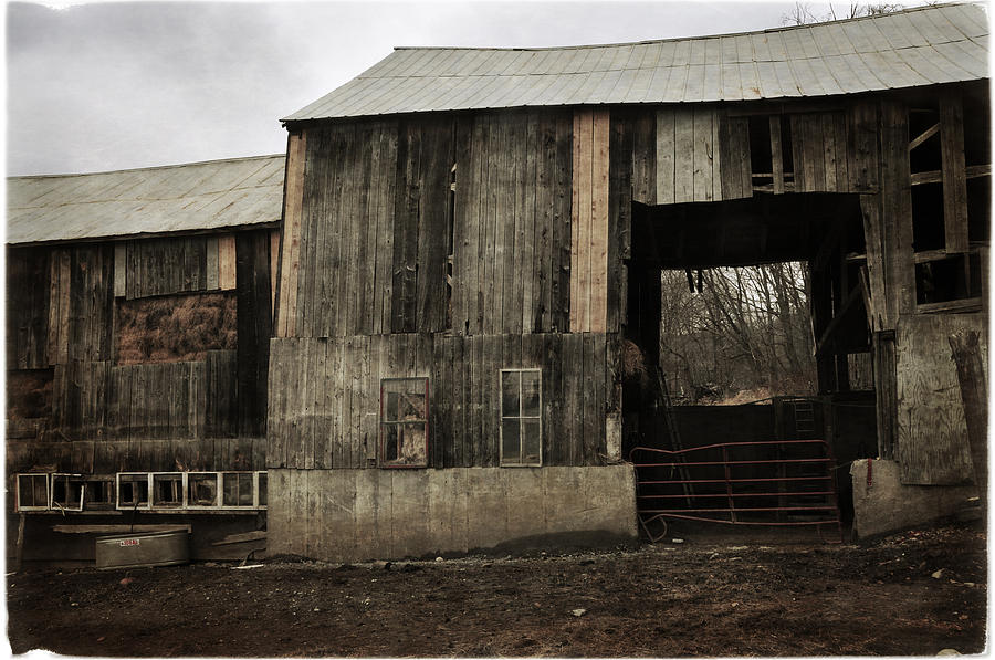 Sugarbush Farm Barn Photograph by Mike Martin