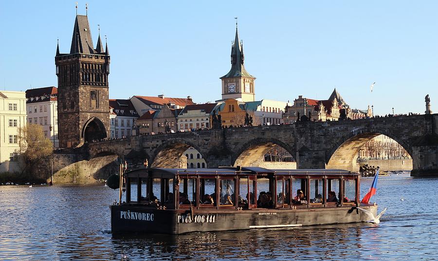 Summer boat trip by Radka Zimova King Summer boat trip by Radka Zimova King