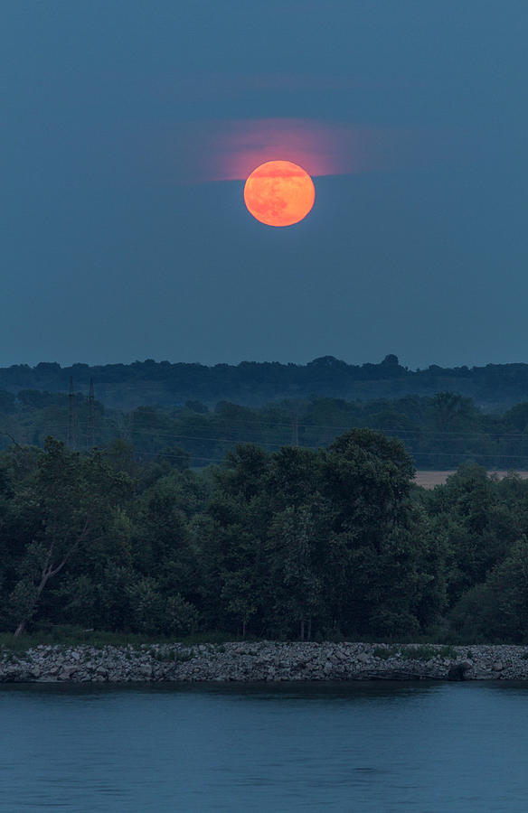 Summer Solstice Strawberry Moon Photograph by Garry McMichael