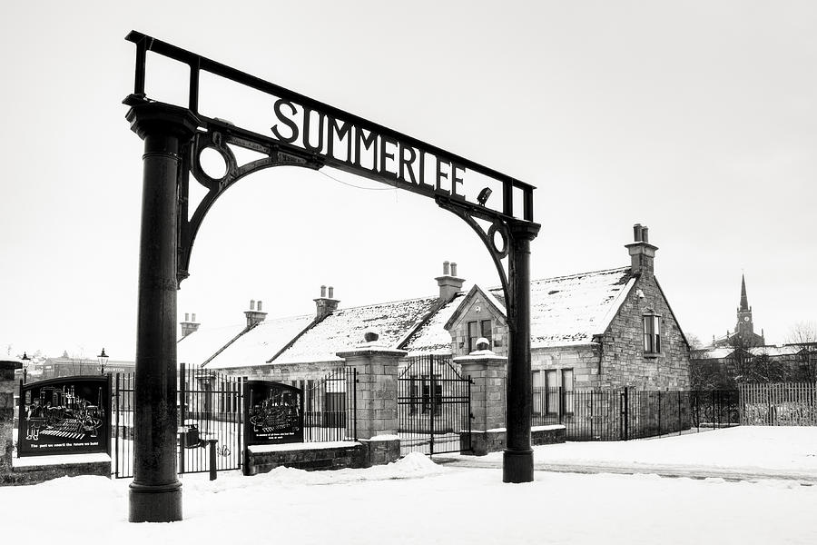 Summerlee in the Snow Photograph by Ray Devlin