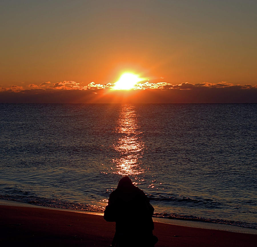 Sun Chasers I I I Photograph by Newwwman