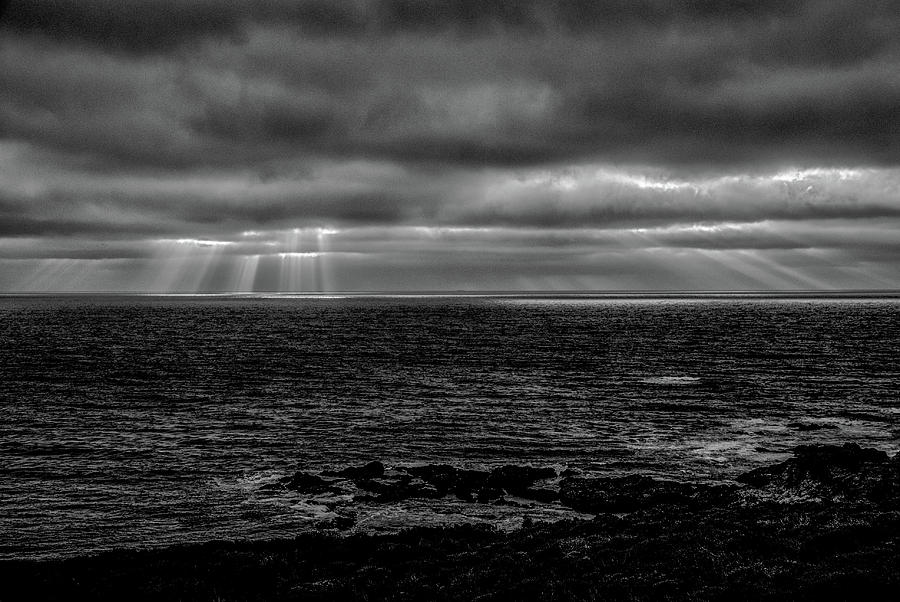 Sun Rays on the Pacific Photograph by Alan Hart