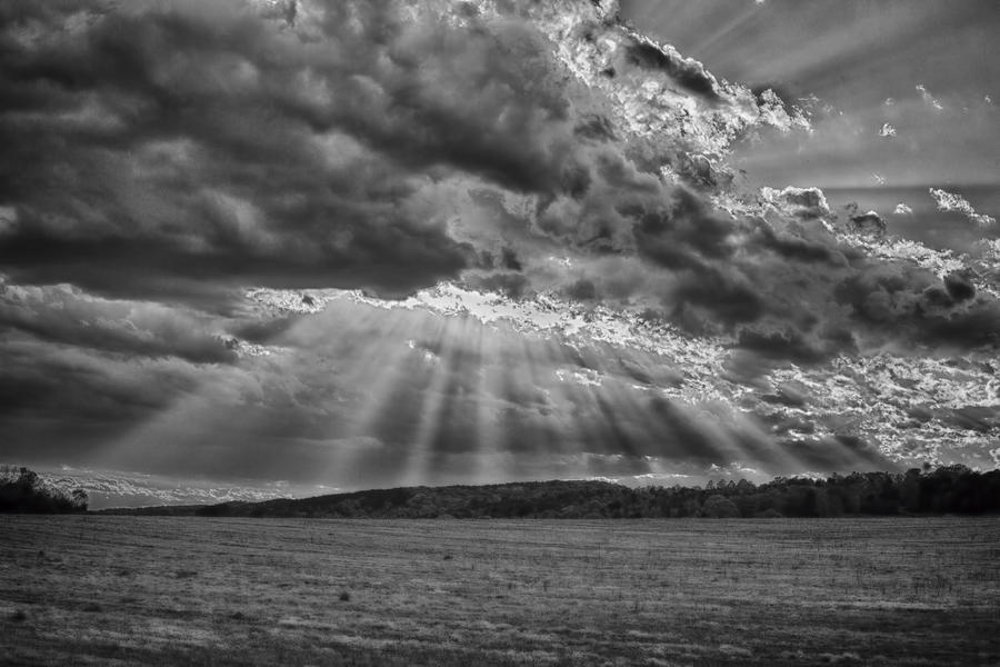 Sun Rays over Vanns Valley Photograph by Patricia Montgomery