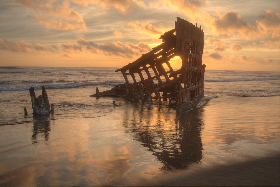 Sun Setting Behind Peter Iredale 0089 Photograph by Kristina Rinell