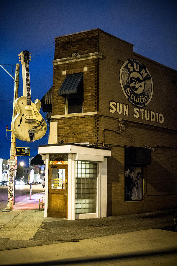 Elvis Presley Photograph - Sun Studio by Robert J Caputo