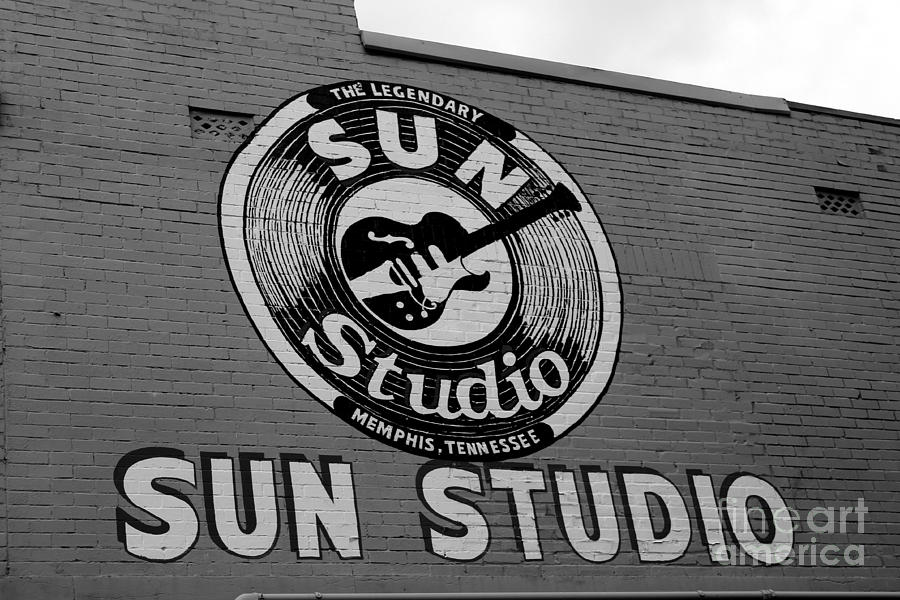 Sun Studio Photograph by Robert Wilder Jr