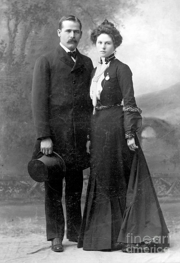 Sundance Kid And Etta Place, 1901 Photograph by Science Source