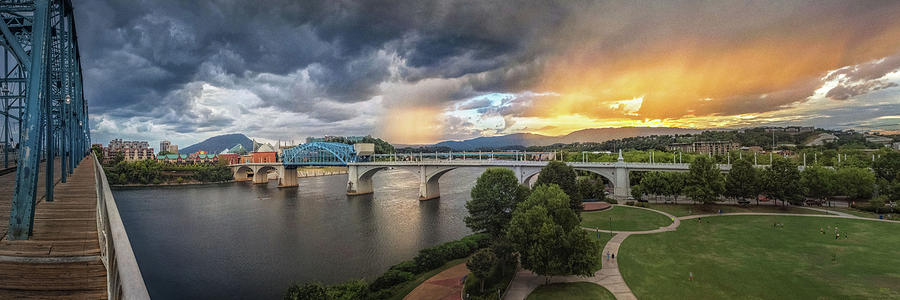 Sunlight And Showers Over Chattanooga Photograph by Steven Llorca