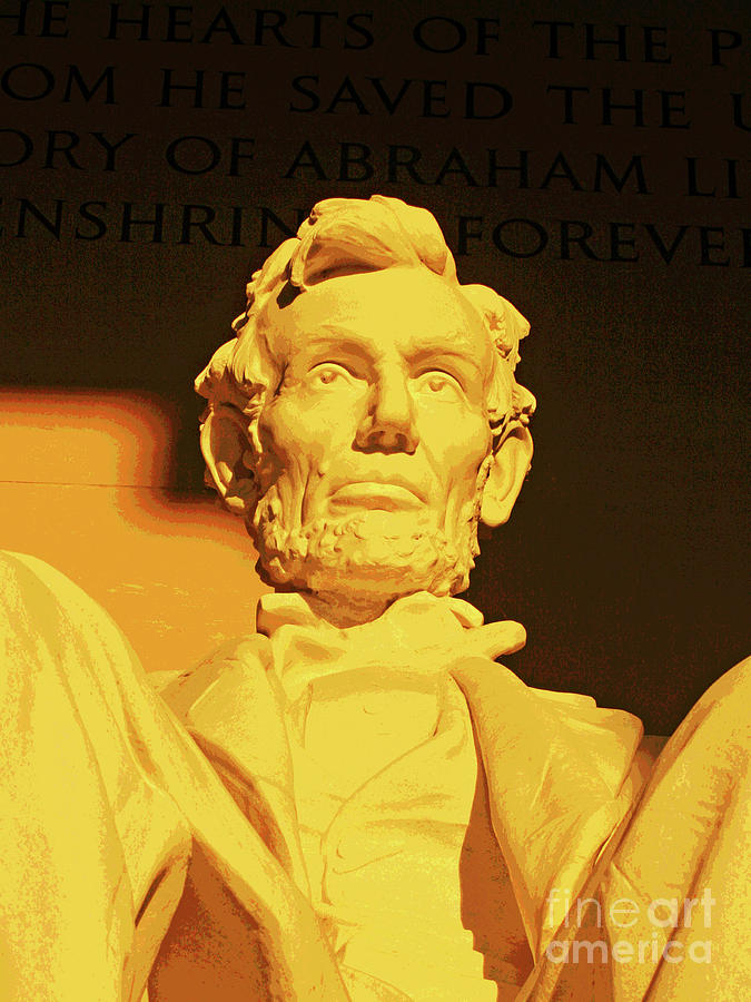Sunrise At Abraham Lincoln Photograph by Larry Oskin