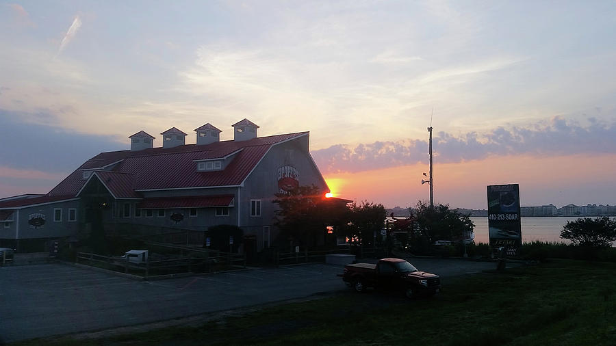 Sunrise at Hoopers Crab House Photograph by Robert Banach