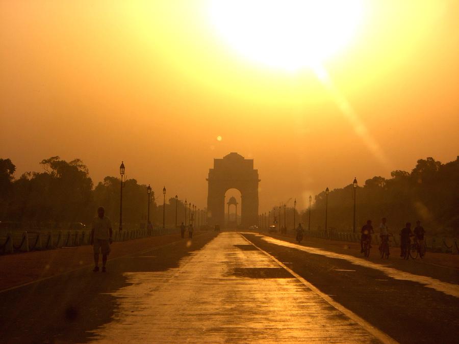 sunrise-at-india-gate-photograph-by-sunaina-serna-ahluwalia