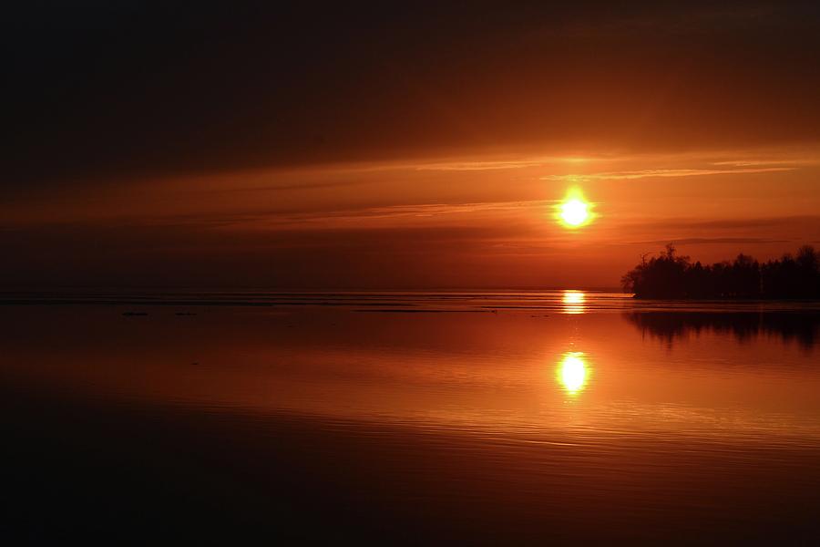 Sunrise At Lake Simcoe  Digital Art by Lyle Crump