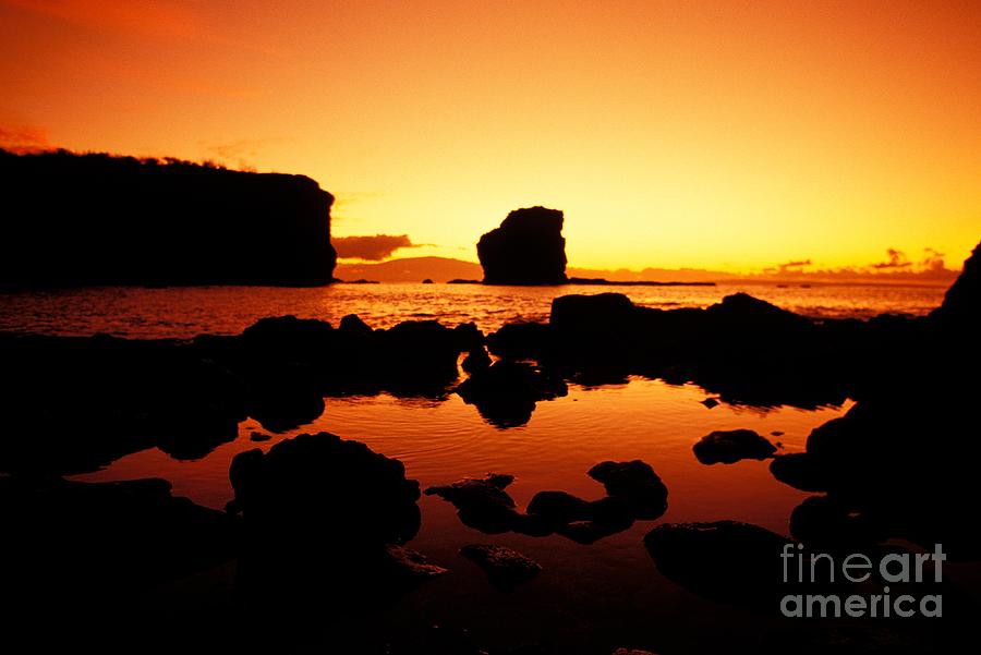 Sunrise At PuU Pehe Photograph by Ron Dahlquist - Printscapes