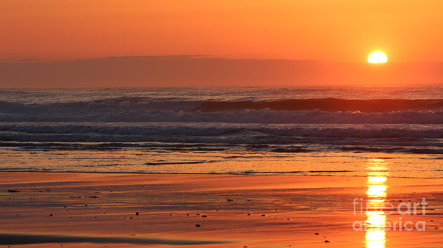 Captivating Sunrise at Rye Beach, NH: A Traveler's Guide