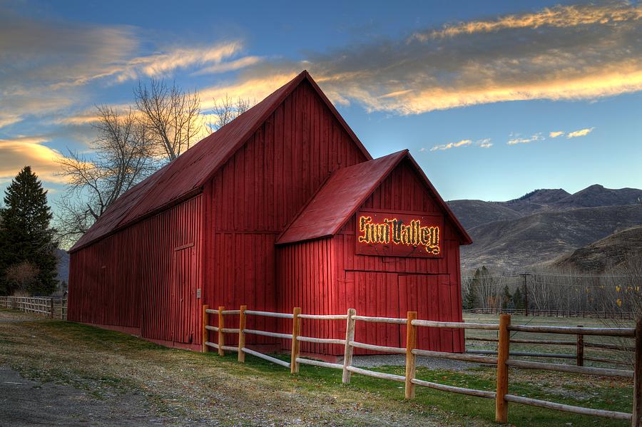 Fall Photograph - Sunrise At The Sun Valley Barn by Michael Morse