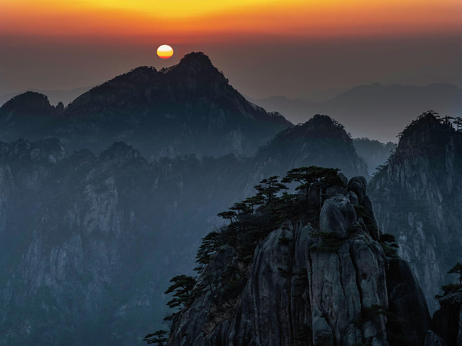 Sunrise at Yellow mountain Photograph by Usha Peddamatham