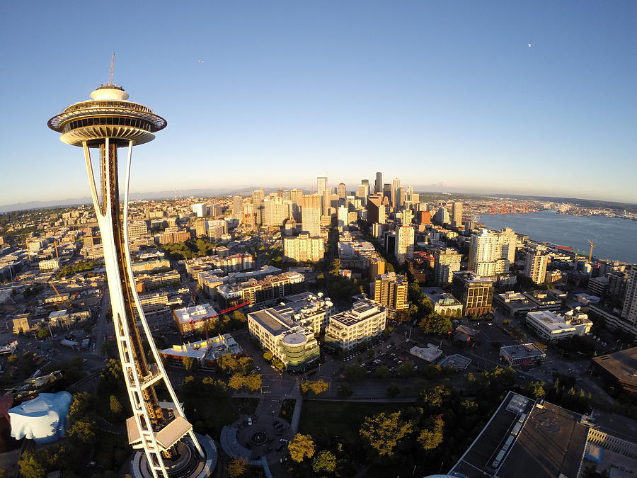 Seattle Photograph - Seattle Sunrise by Austin Curran