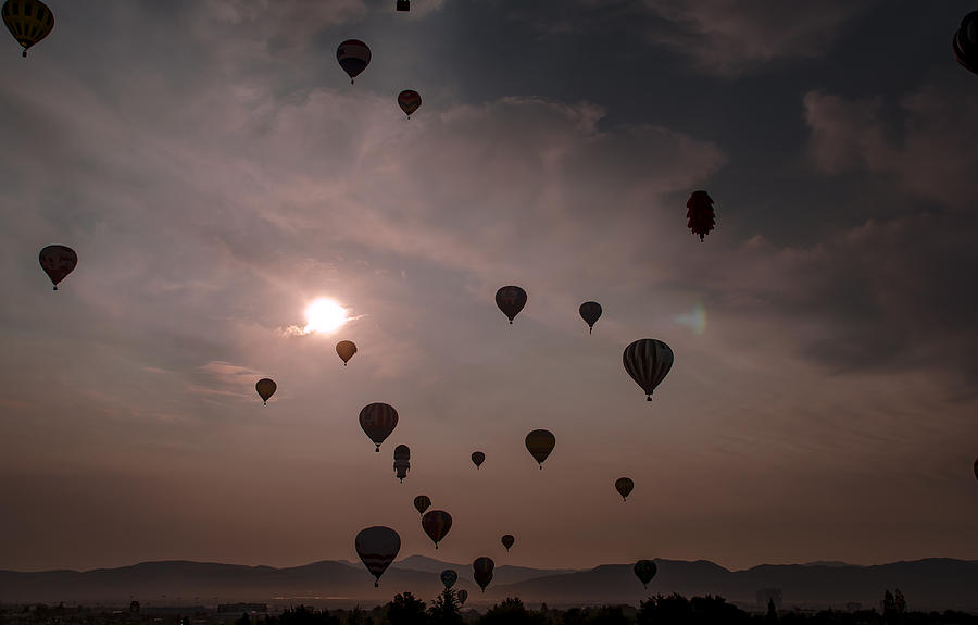 Reno Photograph - Sunrise Balloons by Rick Mosher