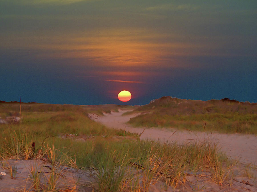 Sunrise Dune V Photograph by Newwwman
