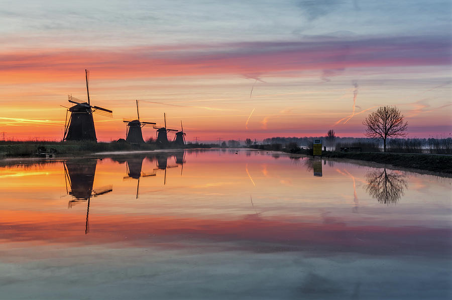 Sunrise Kinderdijk Photograph by Mario Visser - Pixels