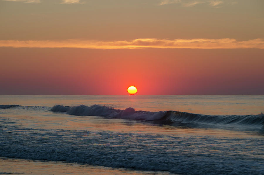 Sunrise - Ocean City - New Jersey Photograph by Bill Cannon
