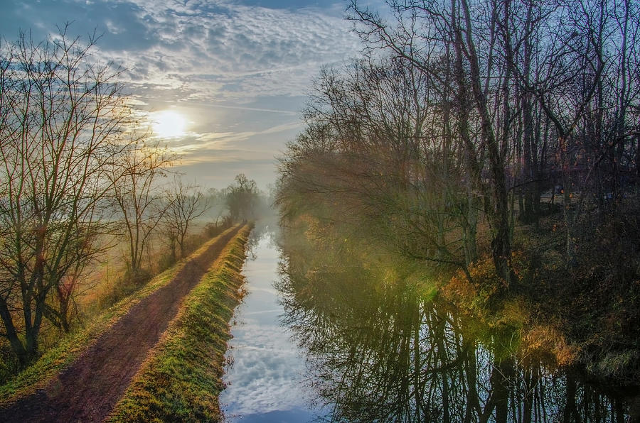 Sunrise on the Delaware Canal - Bucks County Pa Photograph by Bill Cannon