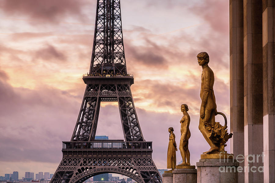 Sunrise over Eiffel tower with statues, Trocadero, Paris, France Photograph by Matteo Colombo