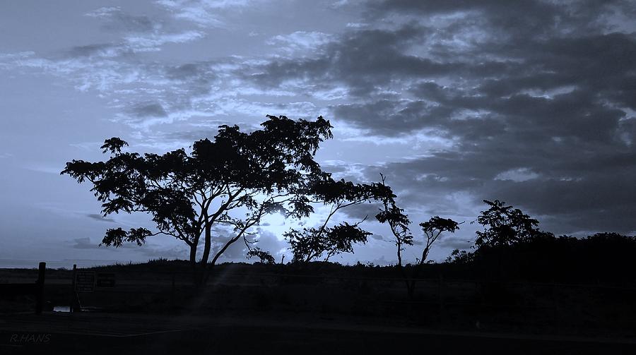 Sunrise Over Fort Salonga Cyan Photograph by Rob Hans