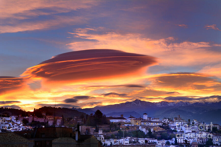 Arriba 105+ Foto Puesta De Sol En Granada Cena Hermosa 12/2023