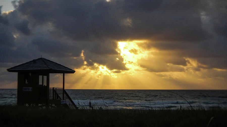 Sunrise Ray Burst Delray Beach Florida Photograph by Lawrence S Richardson Jr