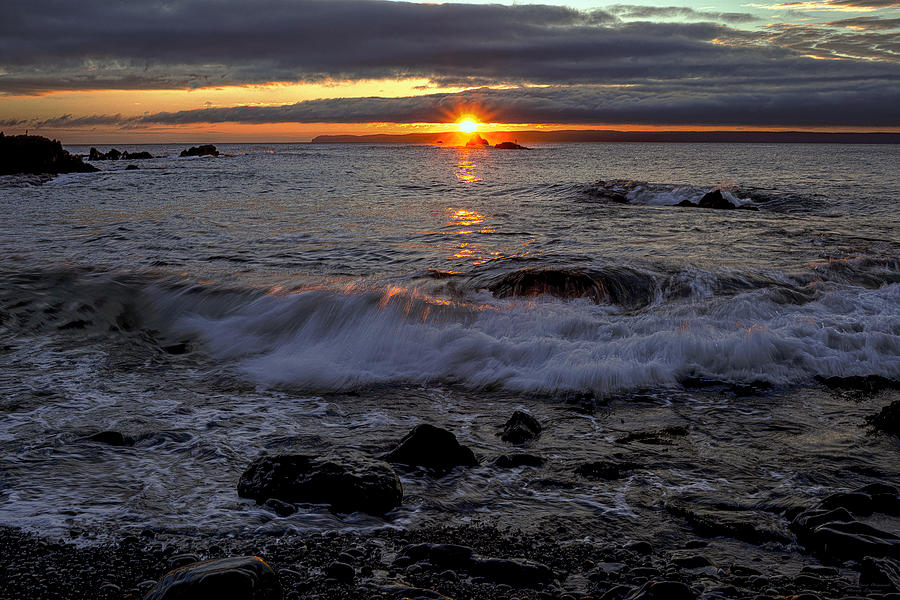 Sunrise Seascape Over Sail Rock Photograph by Marty Saccone