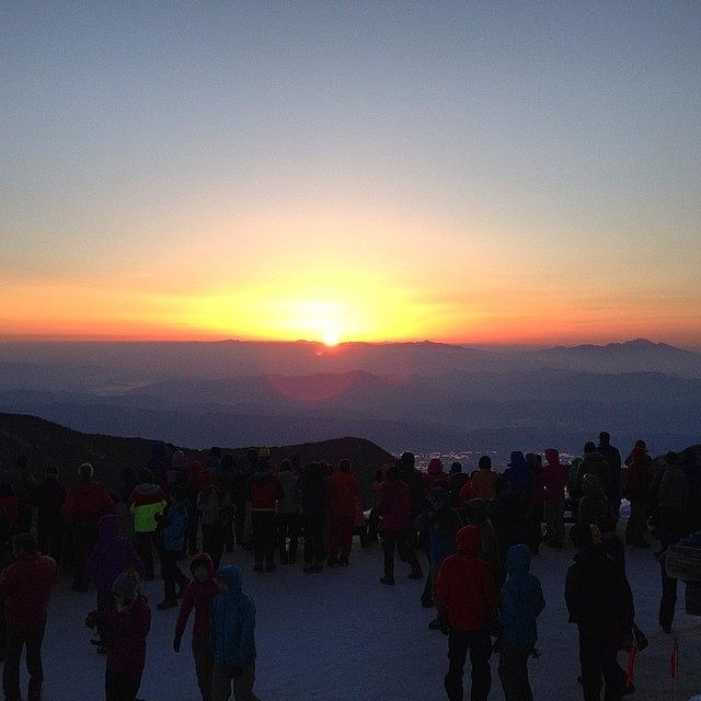 Nature Photograph - #sunrise #sun #mountain #jp_views2nd by Moto Moto