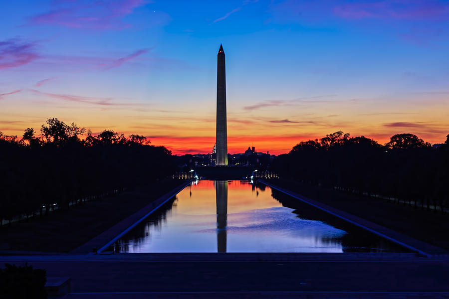 Sunrise Washington Monument Photograph by Bill Dodsworth