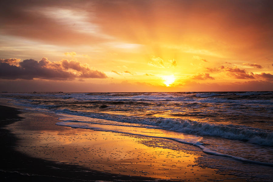 Sunrise With Sunbeams Gulf Shores Alabama Beach Photograph By Carol Mellema
