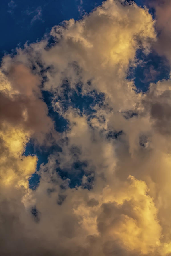 Sunset and Clouds 1 Photograph by Robert Ullmann