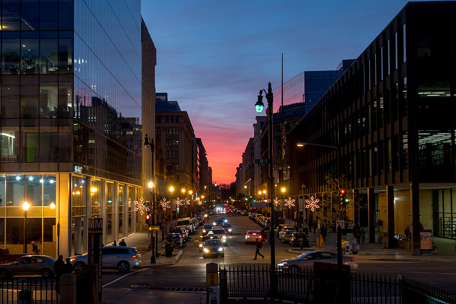 Sunset at 9th and G Streets Photograph by SR Green