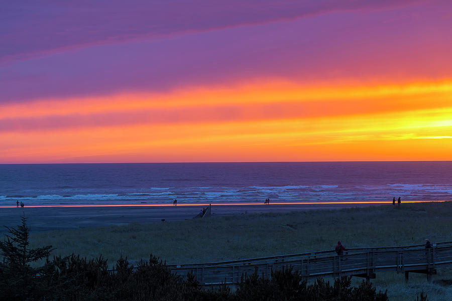 Sunset at Long Beach Washington Photograph by David Gn Fine Art America
