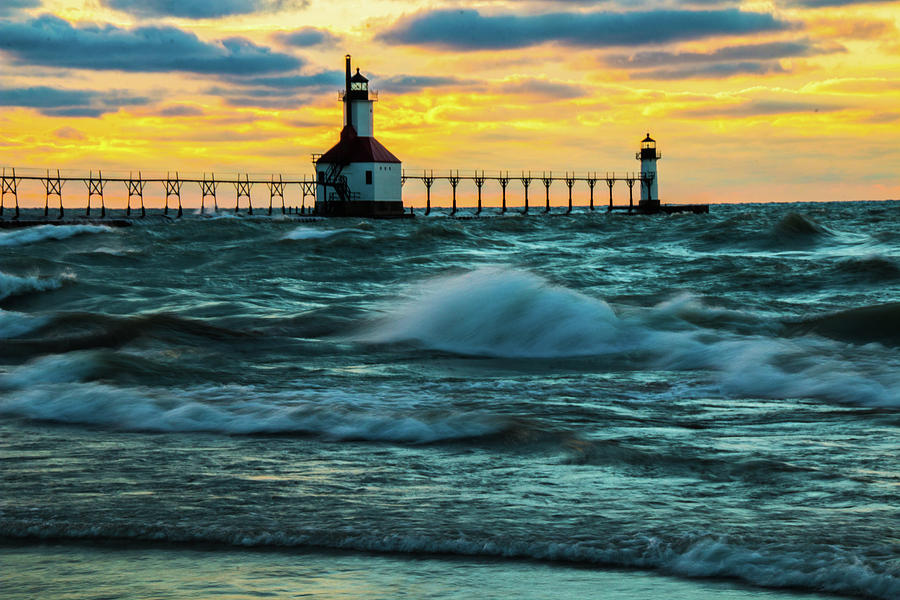 Sunset at St. Joseph Lighthouse on Lake Michigan Photograph by Steve ...