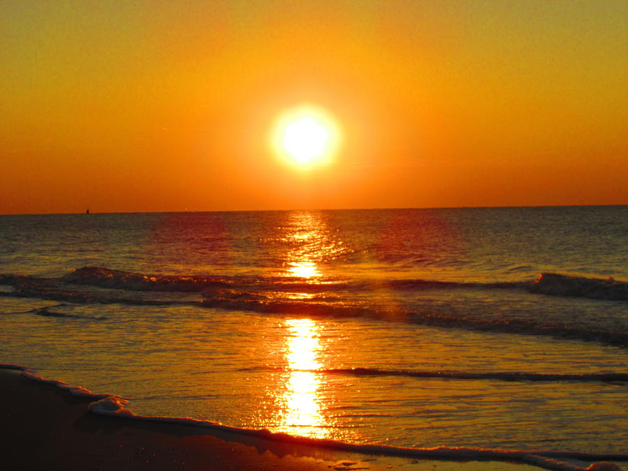 Sunset At The Beach Photograph by Anna Slusarczyk - Fine Art America