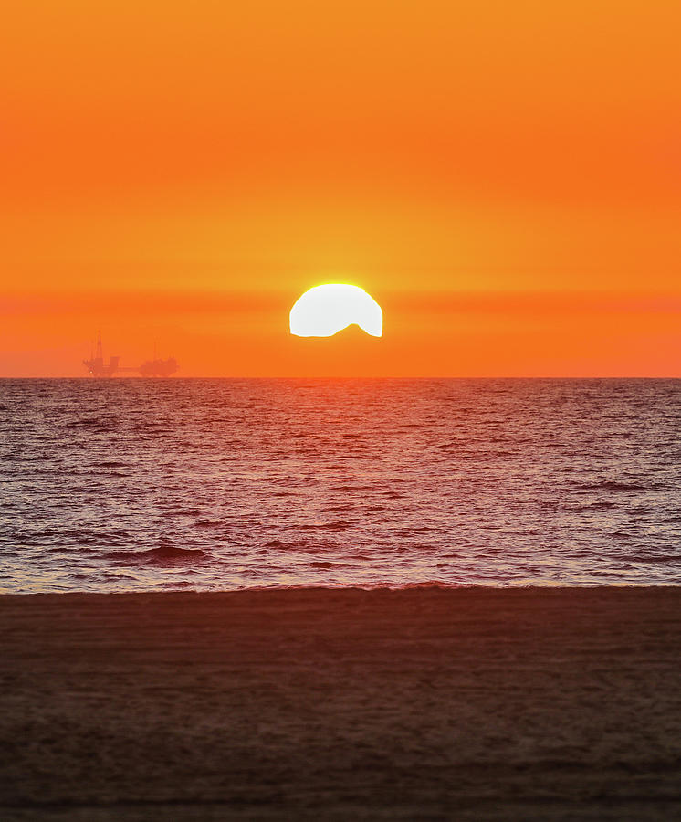 Sunset Beyond Catalina Island From Huntington Beach Photograph by Hyuntae Kim
