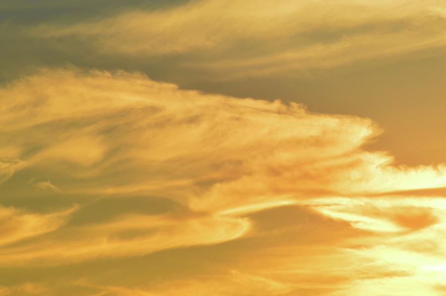 Sunset Cirrus Clouds  Photograph by Lyle Crump