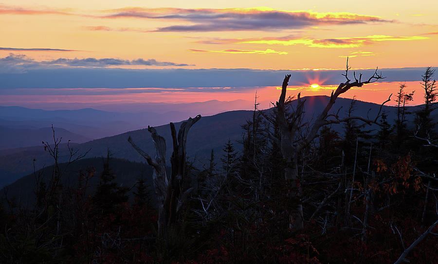 Sunset from Caps Ridge, Mount Jefferson Photograph by Benjamin Dahl