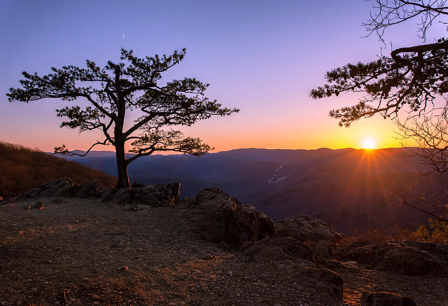 Sunset From Ravens Roost Overlook On The Blue Ridge Parkway Photograph