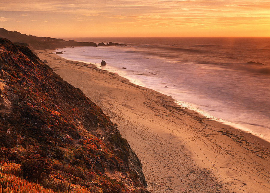 Sunset on Garrapata Beach Photograph by Edward Mendes - Fine Art America