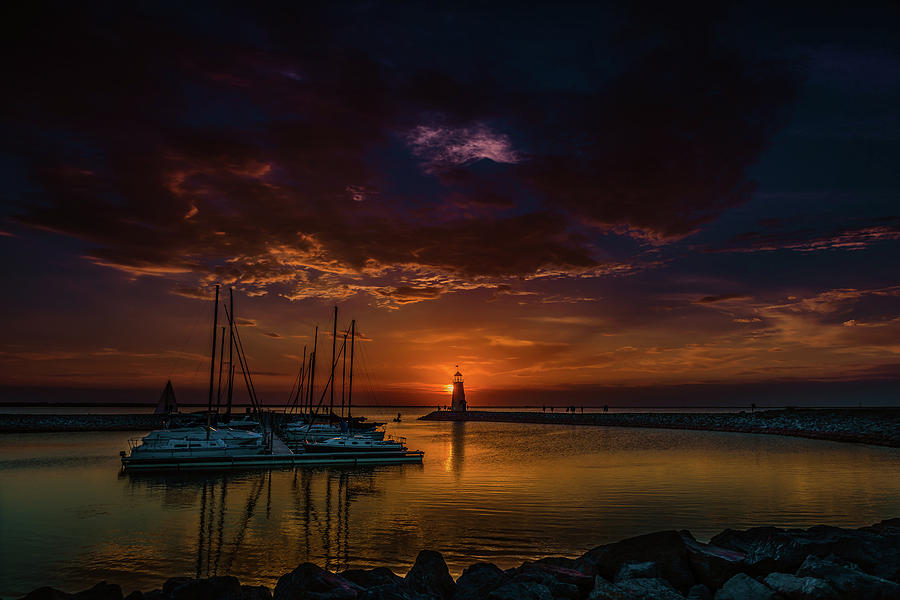 Sunset Photograph - Sunset on Lake Hefner #4 by Don Risi Sunset Photograph - Sunset on Lake Hefner #4 by Don Risi