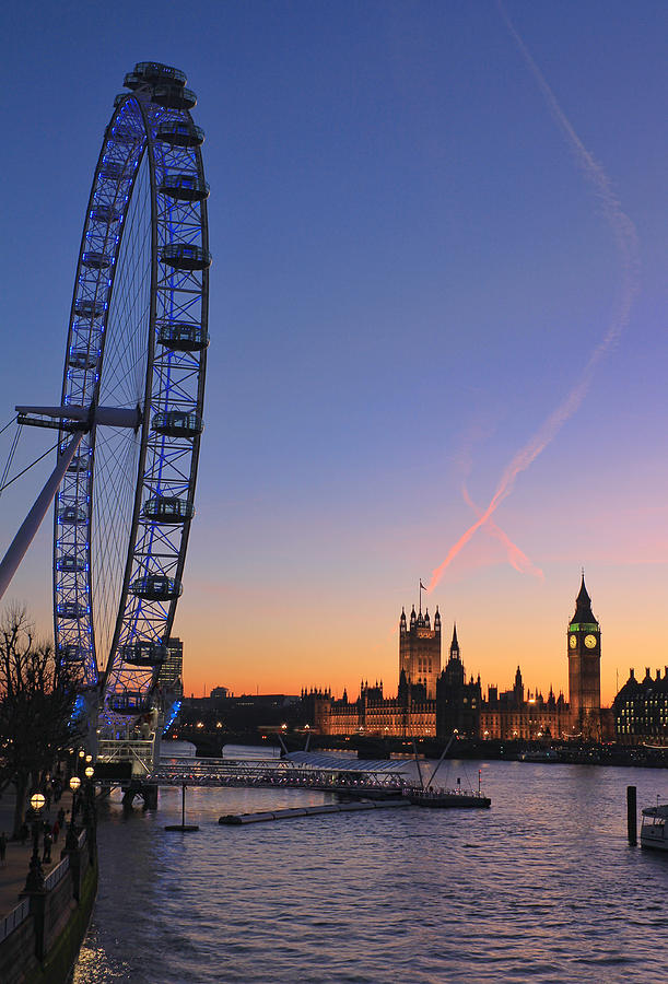 London Eye Photograph - Sunset on river Thames by Jasna Buncic