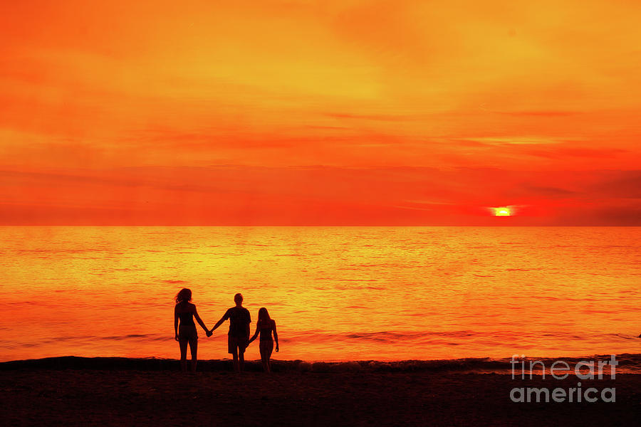 Sunset On The Beach Digital Art by Randy Steele