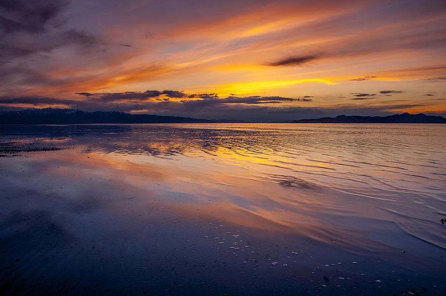 Sunset on the Great Salt Lake Photograph by Howie Garber - Fine Art America