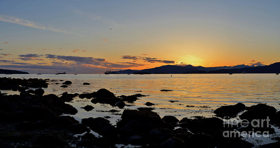 Sunset Over English Bay Photograph by Terry Elniski
