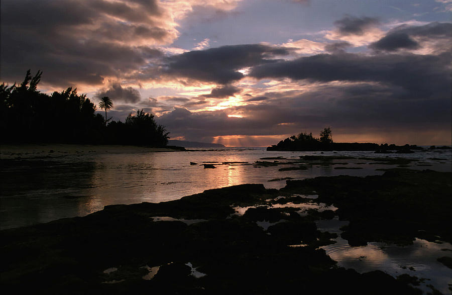 Sunset Over Hawaii Photograph